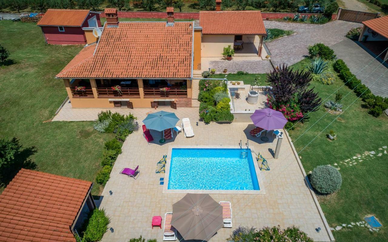 Hacienda Rosemary Villa Muntic Bagian luar foto