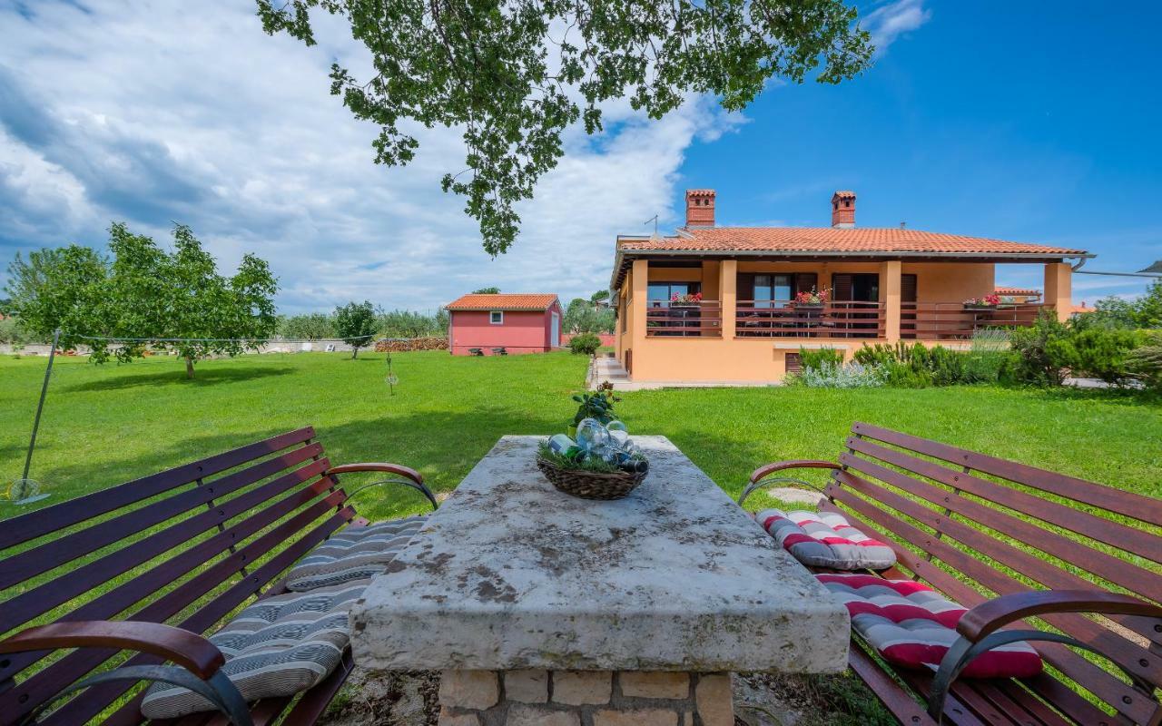 Hacienda Rosemary Villa Muntic Bagian luar foto