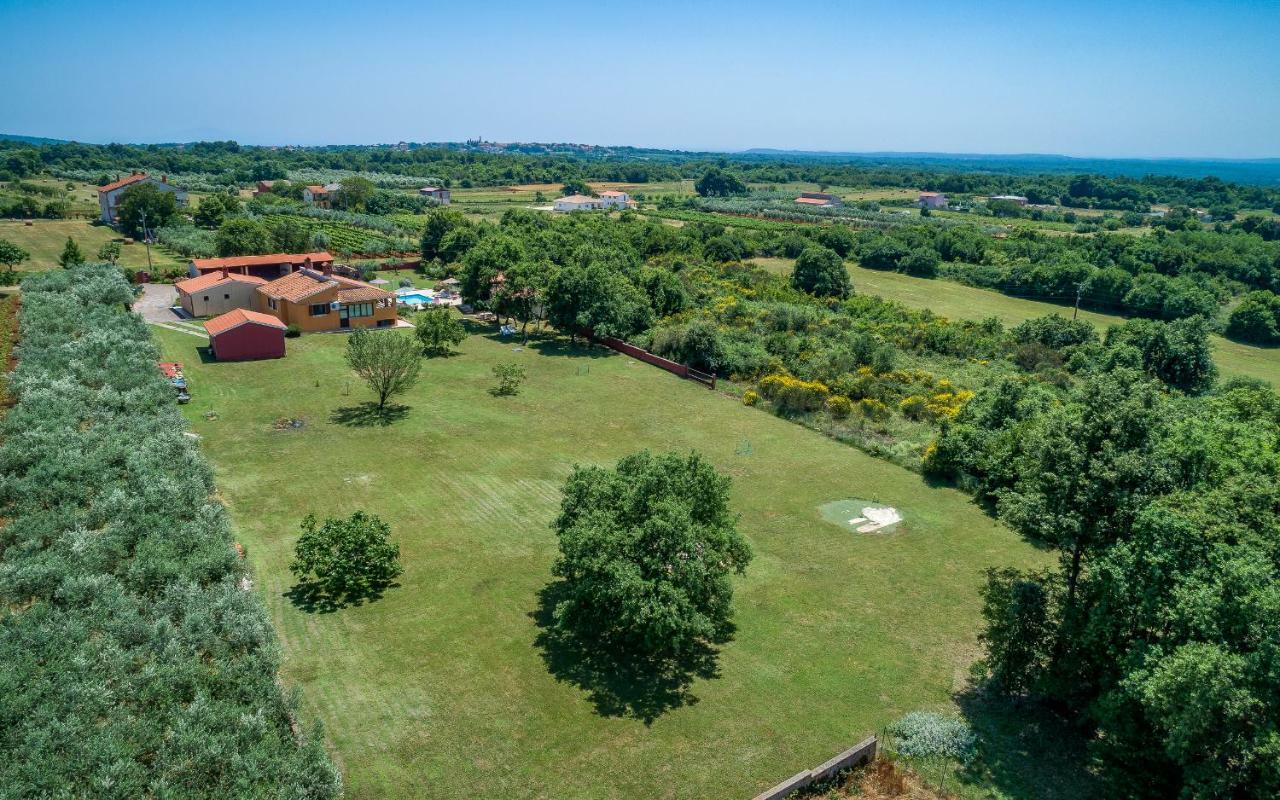 Hacienda Rosemary Villa Muntic Bagian luar foto